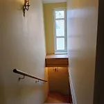 Ernests' Unique Townhouse With Sauna, Hot Tub And Free Parking Lägenhet *