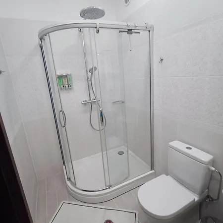 Appartamento Ernests' Unique Townhouse With Sauna, Hot Tub And Free Parking Riga