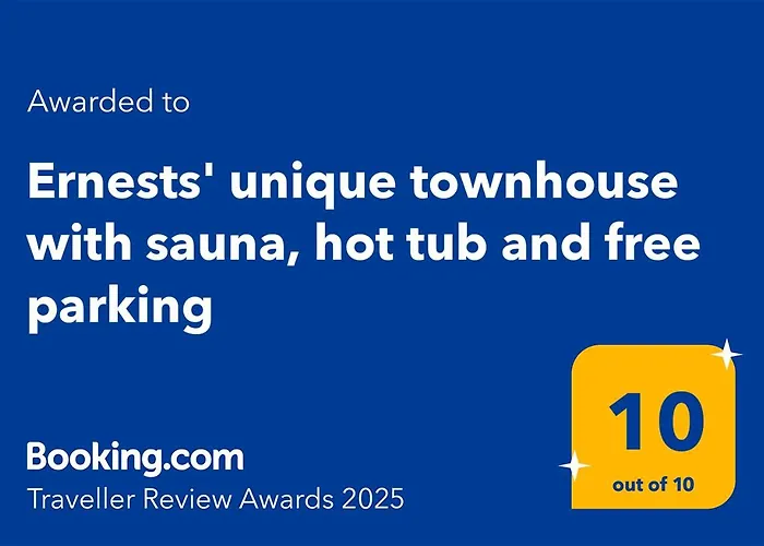 Ernests' Unique Townhouse With Sauna, Hot Tub And Free Parking *