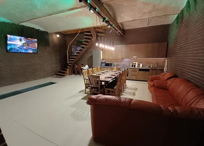 Ernests' Unique Townhouse With Sauna, Hot Tub And Free Parking Dzīvoklis Riga